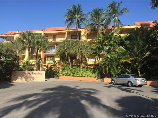 Pelican Landing, 4000 NE 168th St #102A, North Miami Beach, Florida 33160, image 2