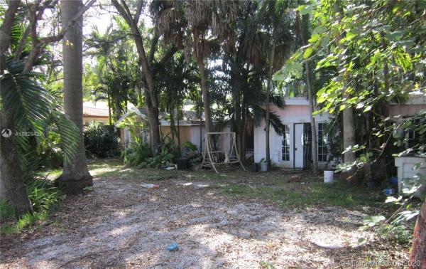 Griffing Biscayne Park Estates, 13150 NE 3rd Ct, North Miami, Florida 33161, image 2