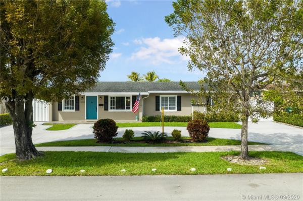 Royale Green, 12783 SW 48th Ter, Kendale Lakes, Florida 33175, image 2