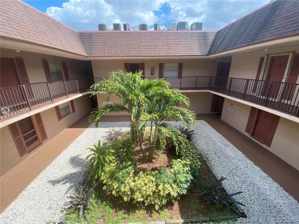 Pine Grove, 11207 SW 88th St #217A, Kendall, Florida 33176, image 2