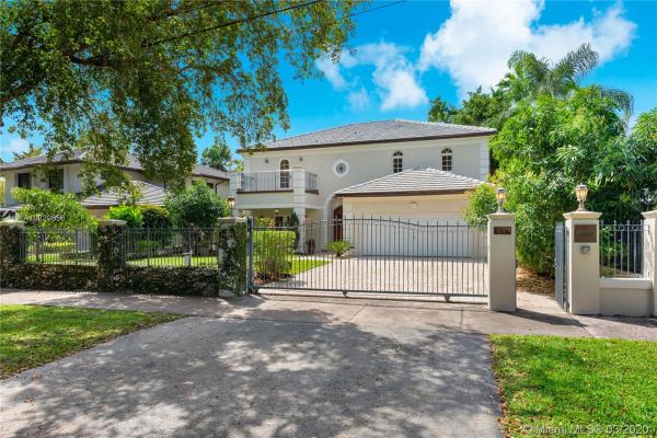 Riviera, 6858 Granada Blvd, Coral Gables, Florida 33146, image 2