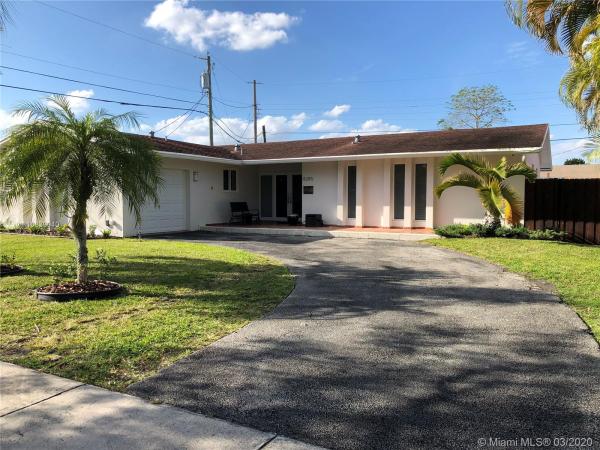 Lake Park, 8285 SW 47th Ter, Olympia Heights, Florida 33155, image 2