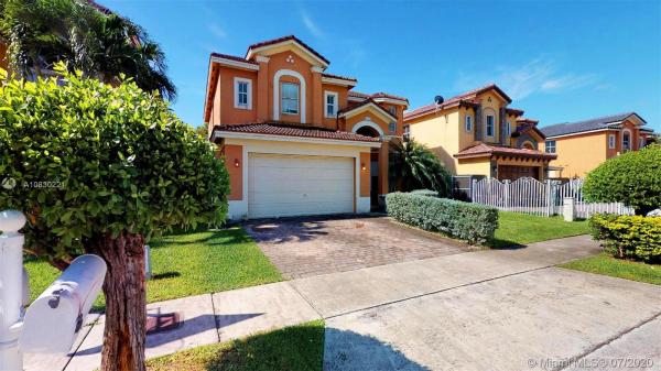 Bluewaters, 10862 SW 242nd St, Princeton, Florida 33032, image 2