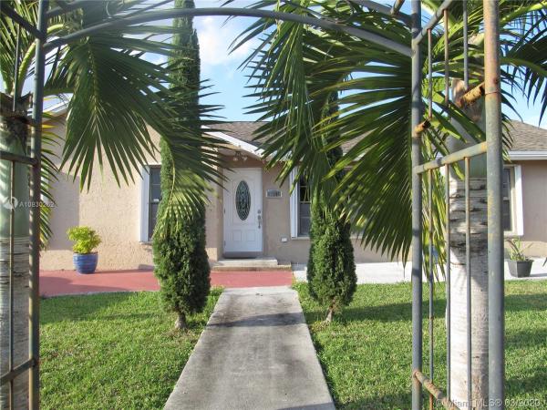 Princetonian, 12601 SW 252nd Ter, Princeton, Florida 33032, image 2