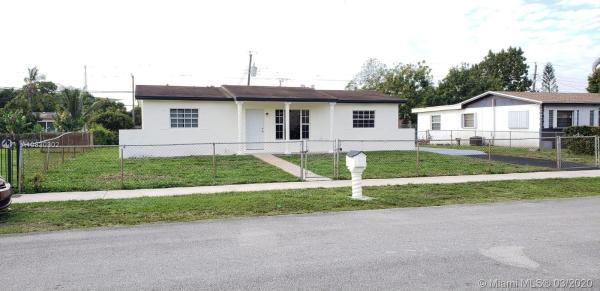 Lake Lucerne, Miami Gardens, Florida 33056, image 2