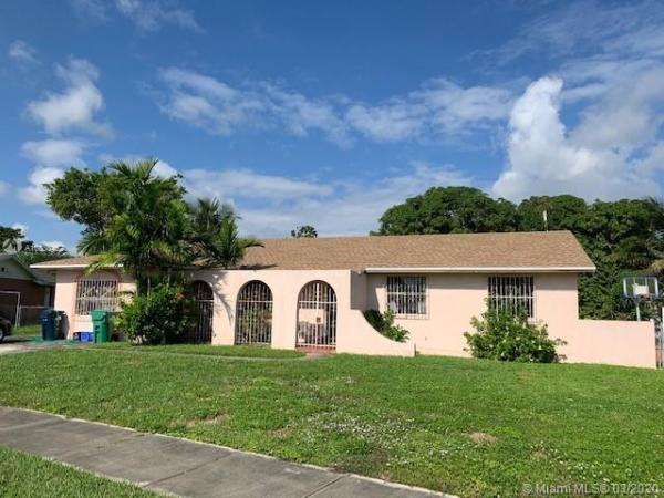 Fairway Lake South, 16100 SW 107th Pl, Palmetto Estates, Florida 33157, image 2