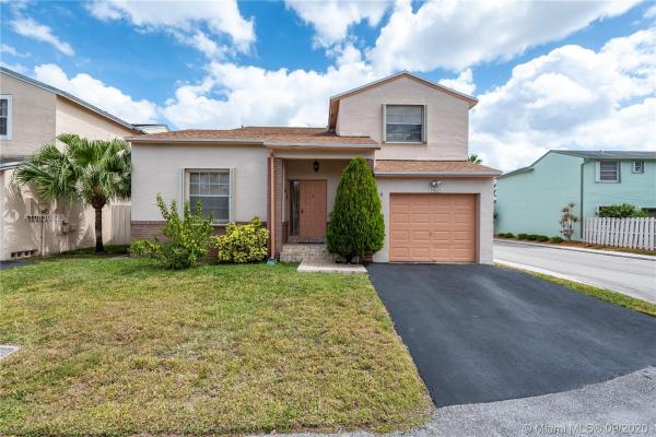 Brandywine, 14005 Langley Pl, Davie, Florida 33325, image 2