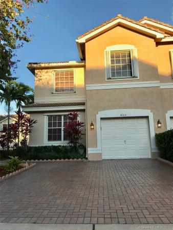 Silver Falls, 4313 SW 124th Ter, Miramar, Florida 33027, image 2