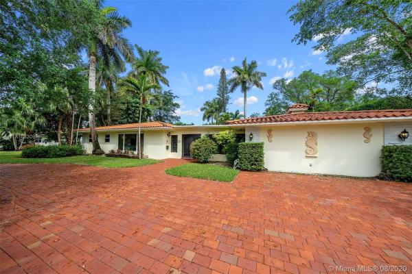 Kendall Gardens, 6955 SW 107th St, Pinecrest, Florida 33156, image 2