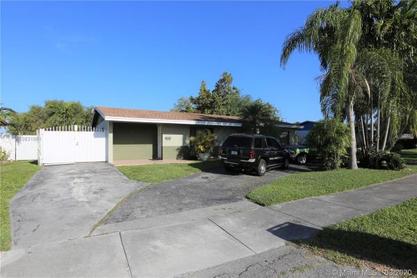 Southern Estates, 2670 SW 119th Ct, Tamiami, Florida 33175, image 2