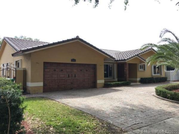 Royal Oaks, 8350 NW 167th Ter, Miami Lakes, Florida 33016, image 2