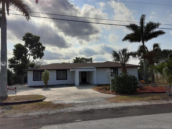 Leisure City Residential, 29400 Louisiana Rd, Leisure City, Florida 33033, image 2