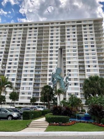 Arlen House Central, 300 Bayview Dr #2002, Sunny Isles Beach, Florida 33160, image 2