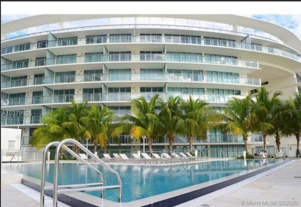 Peloro, 6620 Indian Creek Dr #307, Miami Beach, Florida 33141, image 2