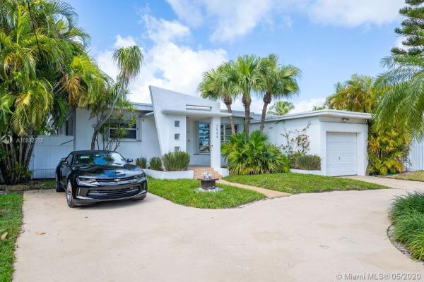 Treasure Island, 7544 W Treasure Dr, North Bay Village, Florida 33141, image 2