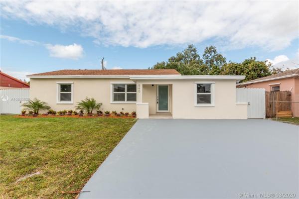 Tamiami Gardens, 540 SW 71st Ct, Miami, Florida 33144, image 2