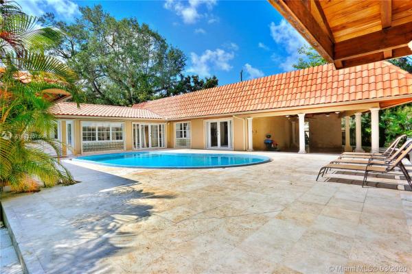 Sunshine Vistas, 3600 Frantz Rd, Miami, Florida 33133, image 2