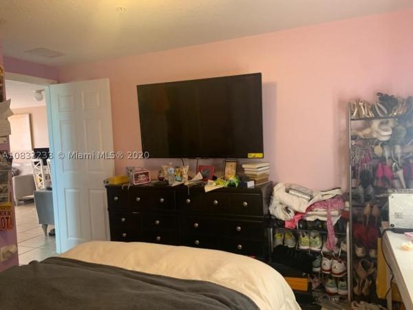 Villa Sole, 218 SW 8th Ave #201, Miami, Florida 33130, image 2