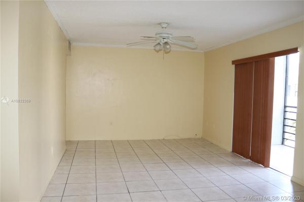 Brookview, 13500 NE 3rd Ct #426, North Miami, Florida 33161, image 2