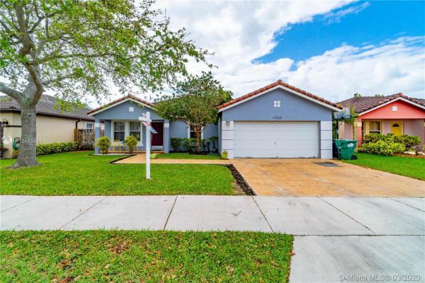 Laguna Ponds, 14264 SW 163rd Ter, Richmond West, Florida 33177, image 2