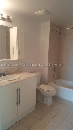 1800 Biscayne Plaza, 275 NE 18th St #PH-10, Miami, Florida 33132, image 2