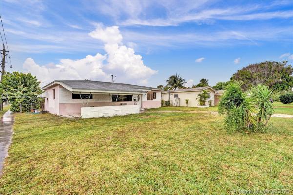 Miramar Residential, 3220 SW 67th Way, Miramar, Florida 33023, image 2