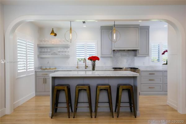 Coconut Grove, 227 Sarto Ave, Coral Gables, Florida 33134, image 2