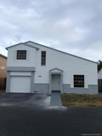 Westbrooke At Avalon, 8615 NW 193rd Ln, Hialeah, Florida 33015, image 2