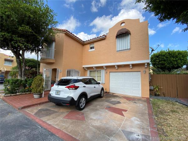 Galloway Lakes, 158 NW 85th Ct, Fountainebleau, Florida 33126, image 2