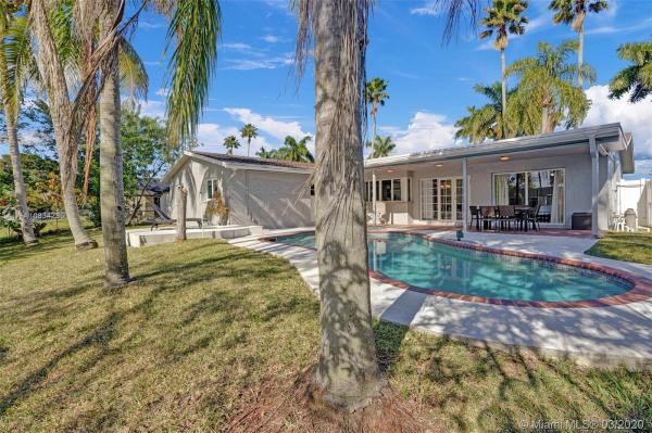 Windward Isle, 4231 NW 115th Ter, Sunrise, Florida 33323, image 2