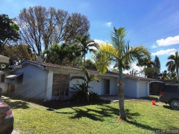 Sunrise Golf Village, 6760 NW 24th Pl, Sunrise, Florida 33313, image 2