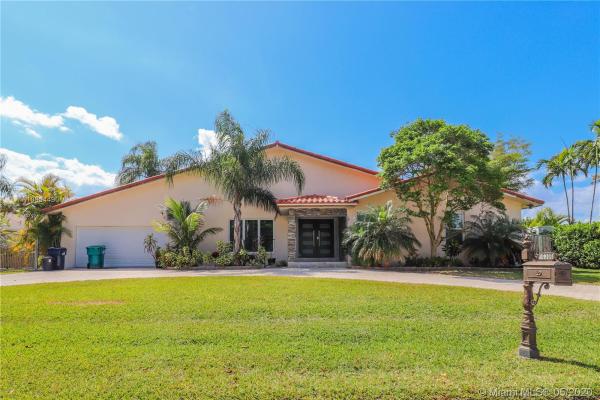 Coletown Acres, 10300 SW 110th St, Kendall, Florida 33176, image 2