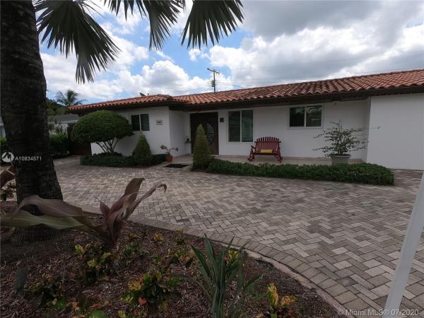 Sunrise Manor, 7780 SW 28th St, Westchester, Florida 33155, image 2