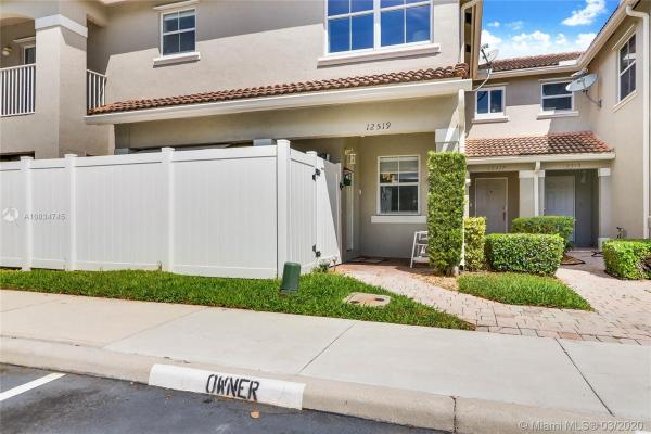 12519 SW 53rd Ct, Miramar, Florida 33027, image 2