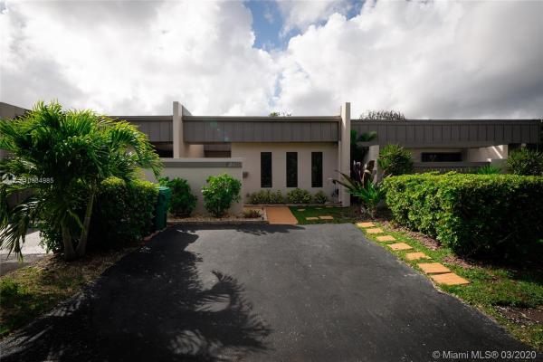 Creekside Villas, 7516 SW 104 Pl #, Kendall, Florida 33173, image 2