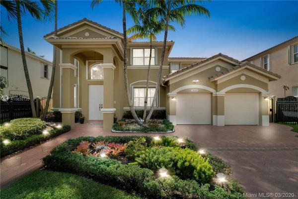 Sella, 14886 SW 25th Ln, University Park, Florida 33185, image 2