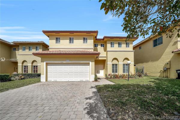 Caribe At Bonita Lakes, 13734 SW 124th Ave Rd, Three Lakes, Florida 33186, image 2