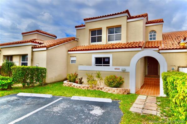 Kendall Springs, 6511 SW 132nd Ct Cir #6511, Kendale Lakes, Florida 33183, image 2