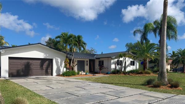 Pine Shore, 13325 SW 109th Ct, Kendall, Florida 33176, image 2