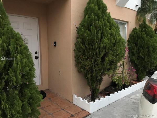 Weitzer Serena Lakes Townhomes, 13979 SW 179 St #, Richmond West, Florida 33177, image 2