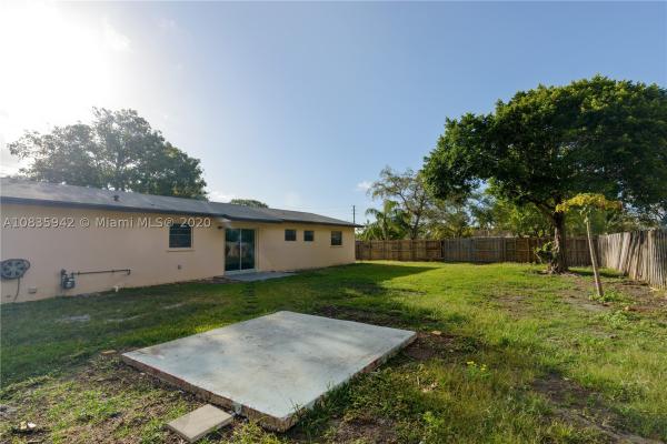 15962 SW 104th Ave, Palmetto Estates, Florida 33157, image 2
