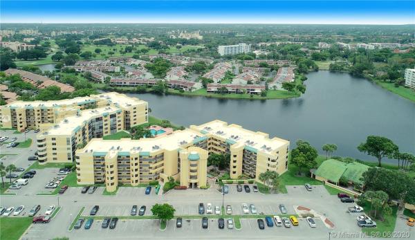 Isles Of Inverrary, 6475 W Oakland Park Blvd #210, Lauderhill, Florida 33313, image 2