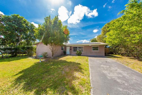 Falcon, 1341 NW 54th Ave, Lauderhill, Florida 33313, image 2