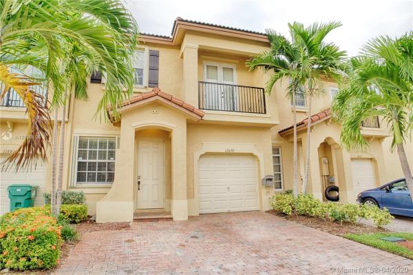 Tuscany Village, 12877 SW 135th St #12877, Three Lakes, Florida 33186, image 2