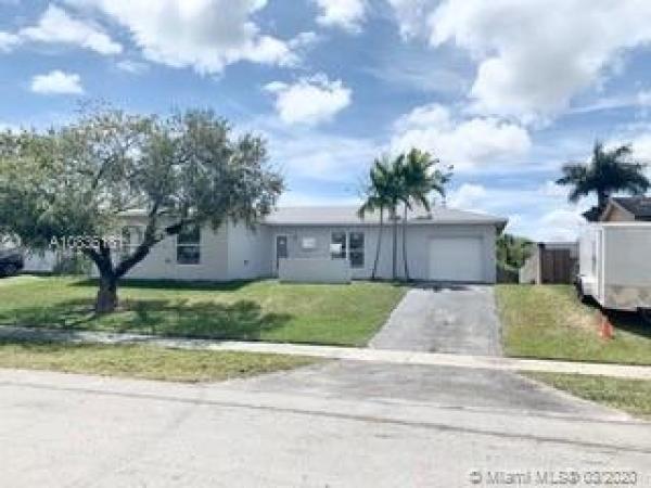 Meadow Wood Manor, 12254 SW 263rd Ter, Kendall, Florida 33032, image 2