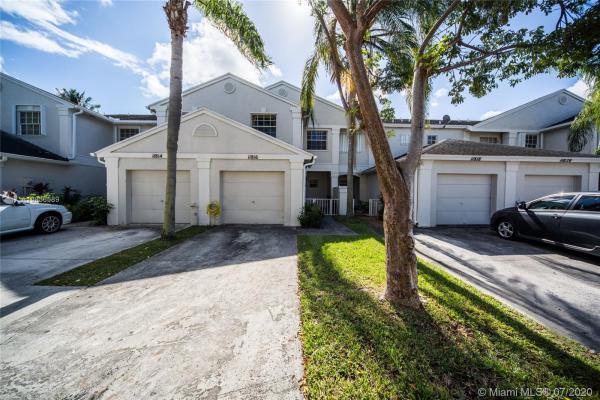 Amaretto, 11816 SW 99th St #11816, Kendall, Florida 33186, image 2