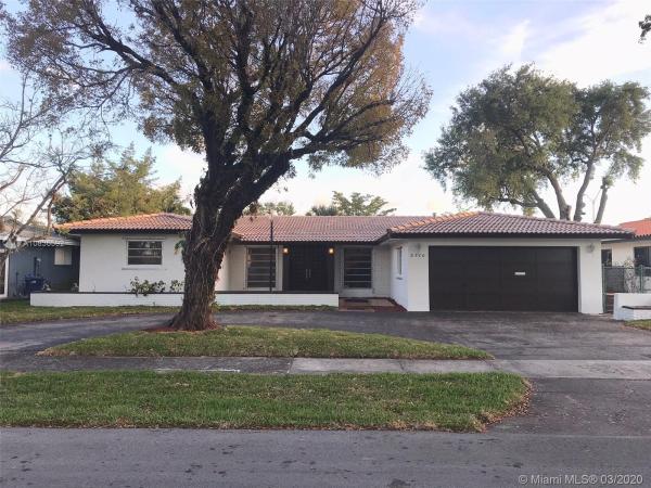 Miami Lakes Residential, 6910 Bamboo St, Miami Lakes, Florida 33014, image 2
