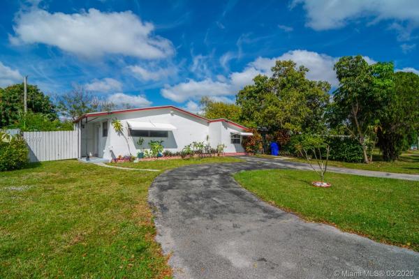 Sunshine Park Estates, 2310 N 61st Ave, Hollywood, Florida 33024, image 2