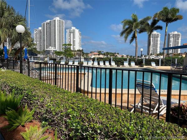 Mariner Village Garden, 3558 Magellan Cir #133, Aventura, Florida 33180, image 2