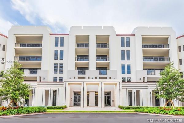 Biltmore Parc, 718 Valencia Ave #402, Coral Gables, Florida 33134, image 2